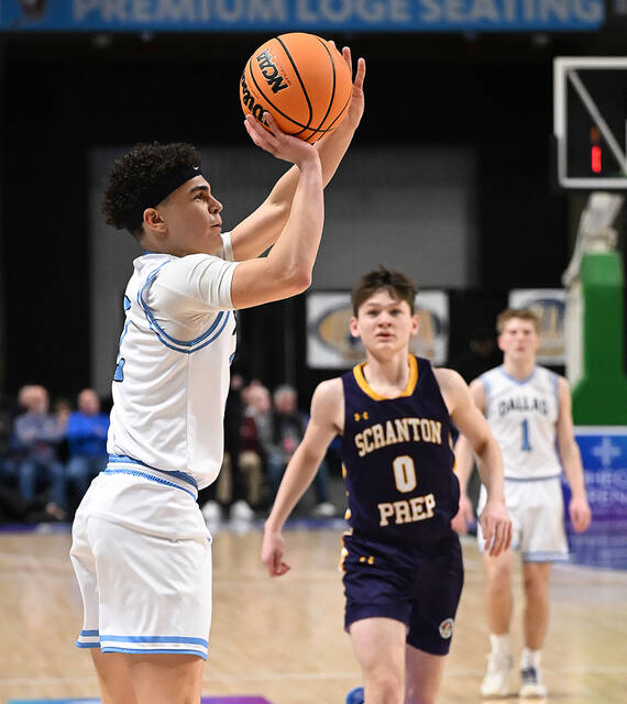 <p>Dallas Area’s Tyce Mason (2) scored a 3-pointer to start the game against Scranton Prep at Mohegan Sun Arena for the PIAA D2 4A championship game on Saturday afternoon.</p>
<p>Tony Callaio | For Abington Journal</p>