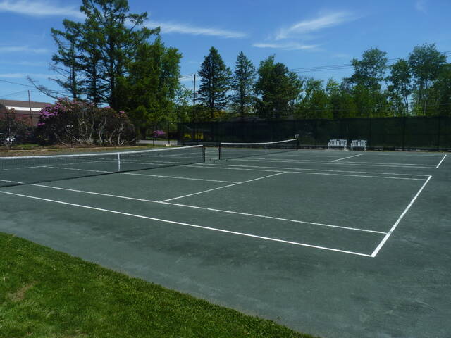 132389125_web1_ABJ_ScrantonTennis1
The Scranton Tennis Club features 6 outdoor Har-Tru courts, all of which were recently laser-lifted.
Mauri Rapp | For Abington Journal