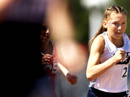 
			
				                                Abington Heights Anna Pucilowski makes her way past runners in the 3A Girls 1600-meter run. She finished second.
 
			
		
